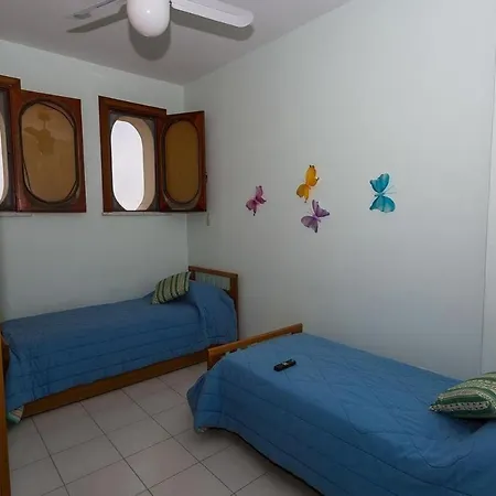 Apartment Sleeps 4 Wifi *